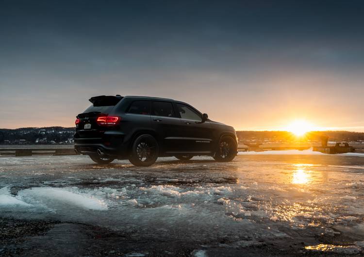 Jeep Grand Cherokee SRT preview
