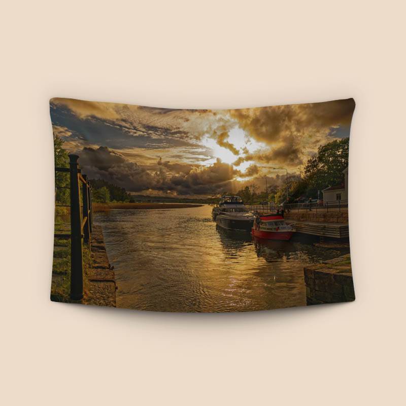 Springtime evening sun preview