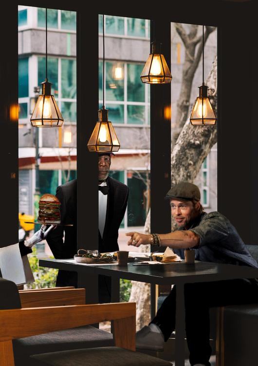 Morgan Freeman stalks Bradd Pitt