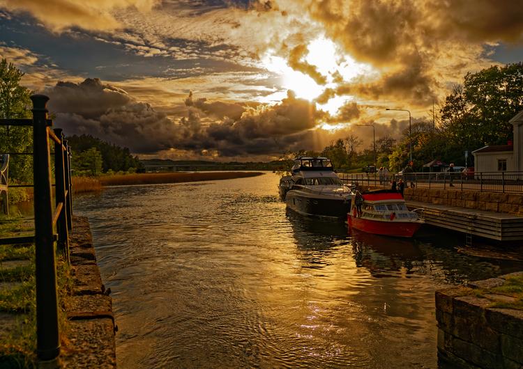 Springtime evening sun