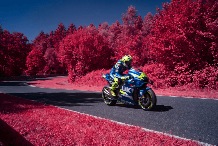 Magenta Circuit: Infrared Valentino Rossi Tribute