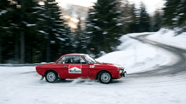 Lancia Fulvia HF Snowy Rally Drift