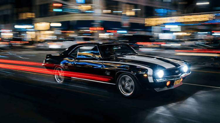 Midnight Sprint: Camaro SS Urban Motion