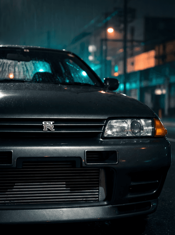 Nissan Skyline GT-R R32: Nocturnal Rain